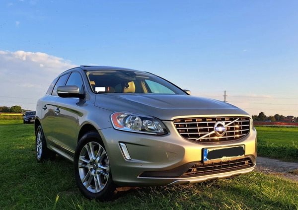 Volvo XC 60 cena 73000 przebieg: 161000, rok produkcji 2014 z Zwierzyniec małe 704